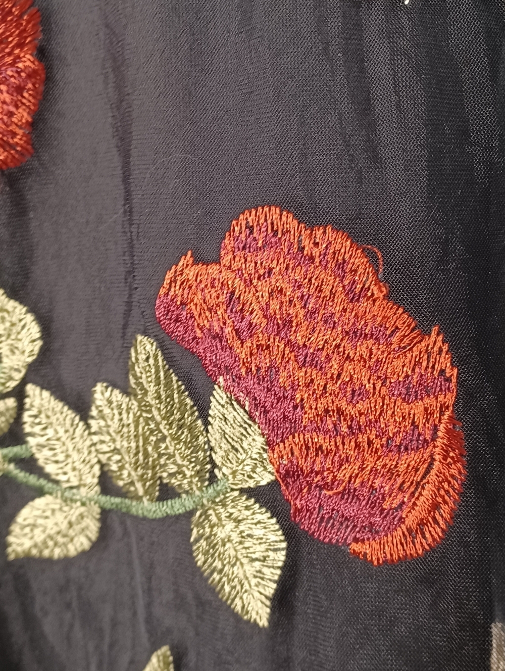 Vgg Embroidered Rose Bell Sleeve Shirt - Picture 3 of 5